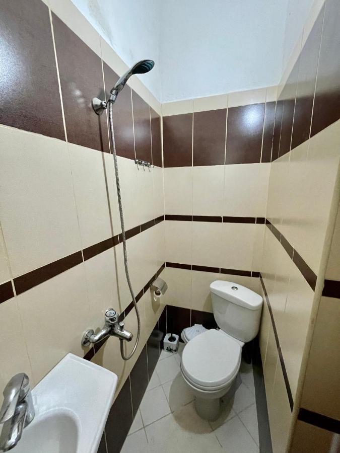 Guga Host House Dom wakacyjny Saranda